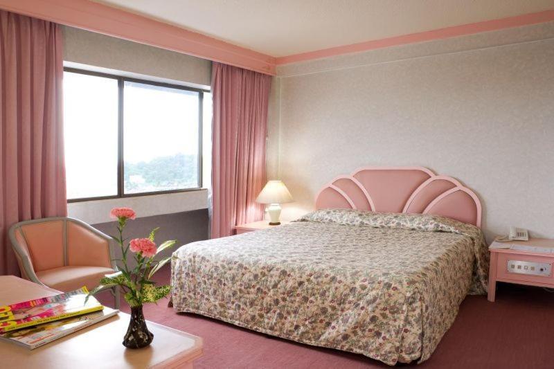 Thumrin Hotel Trang Εξωτερικό φωτογραφία