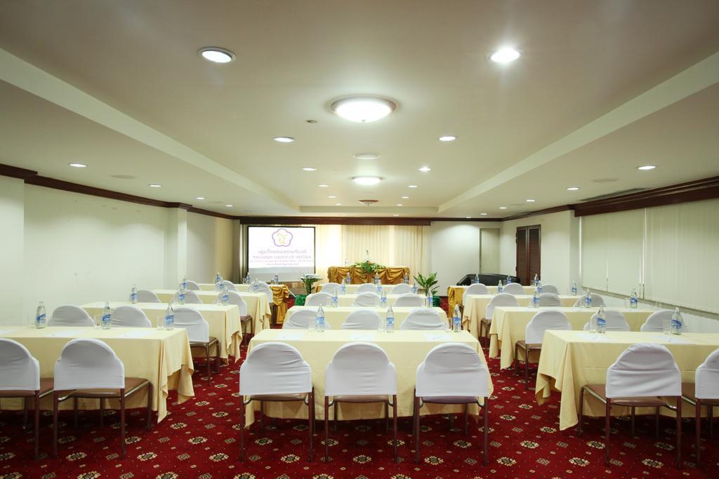 Thumrin Hotel Trang Εξωτερικό φωτογραφία