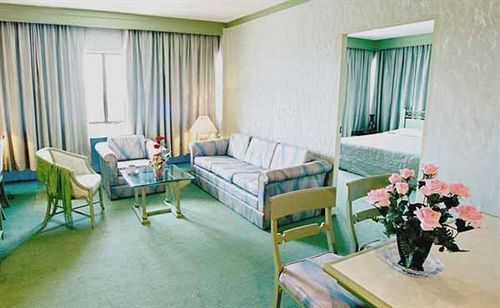 Thumrin Hotel Trang Εξωτερικό φωτογραφία