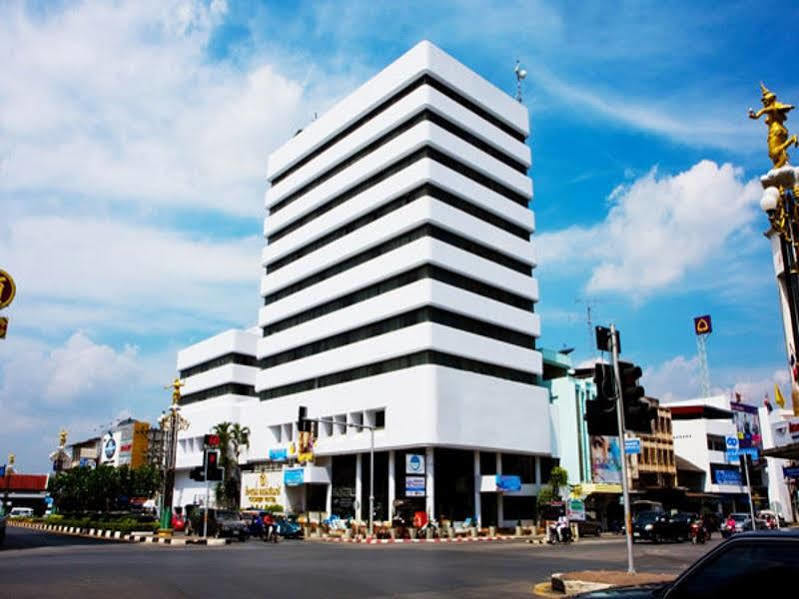 Thumrin Hotel Trang Εξωτερικό φωτογραφία